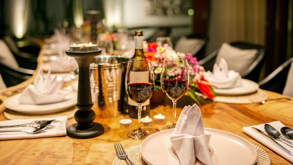 Villa Indrani - Intimate dining
